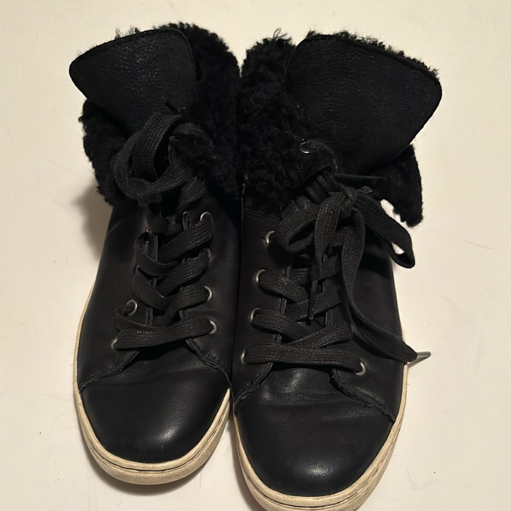 Ugg High Top Lace Up Shoes with Faux Fur Size 7.5